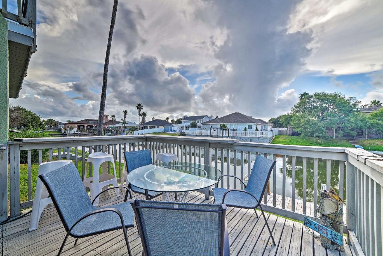 Breezy Corpus Christi Condo With Deck And Fishing Dock Buitenkant foto